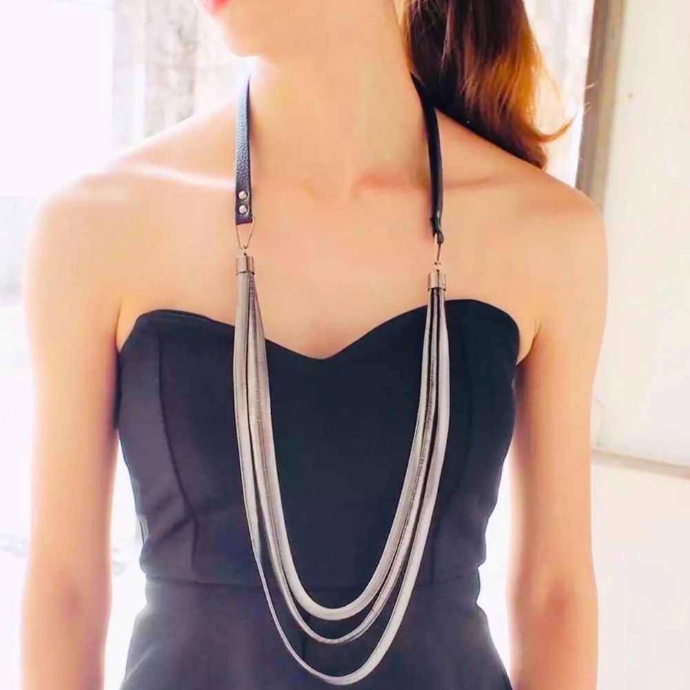 ✨Snake Layered Necklace Leather Silver ✨